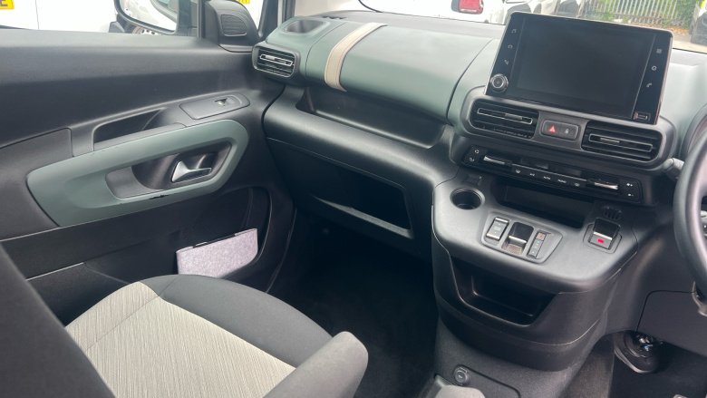 Citroen Berlingo 100kW Flair XTR M 50kWh 5dr Auto Electric Estate